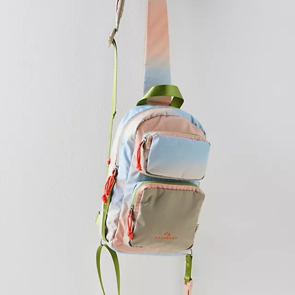 FP Movement X Doughnut Spry Sling